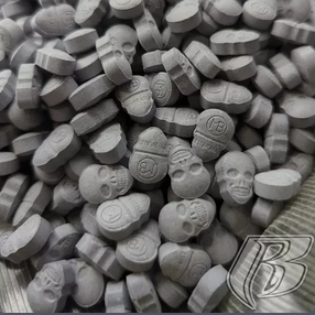 Grey Skulls XTC 300mg (CA)